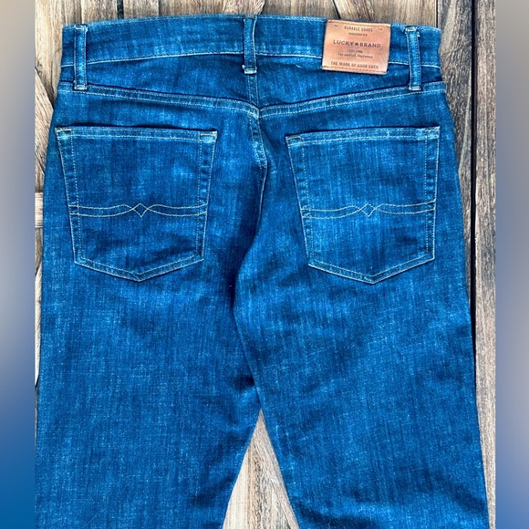 Lucky Brand Men’s 32/30 Straight Leg Jeans Indigo Blue - Picture 5 of 9